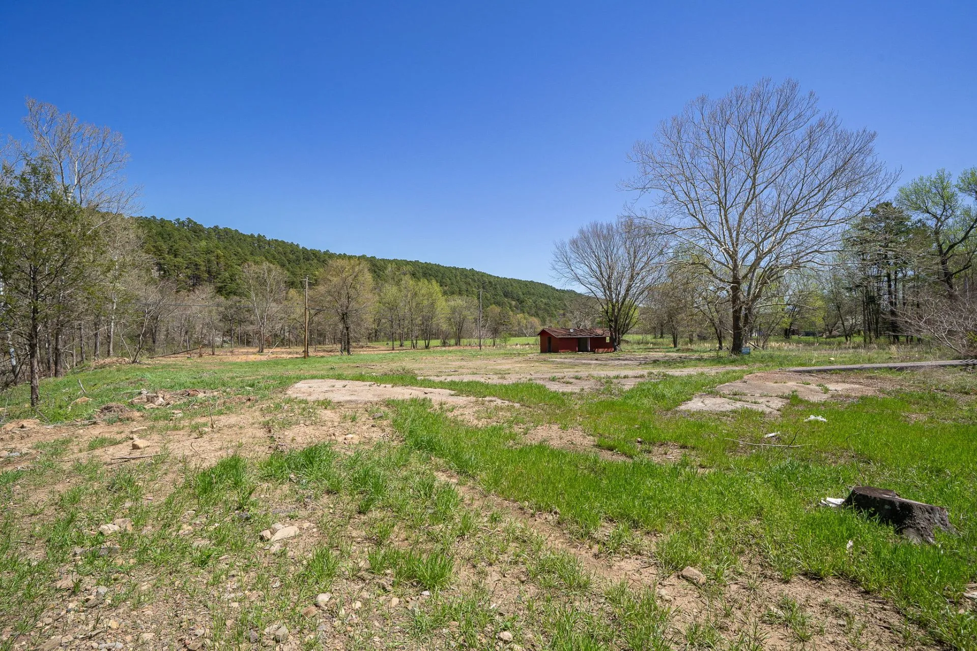 5 Acres UNRESTRICTED Land with Cabin, Creek, Utilities