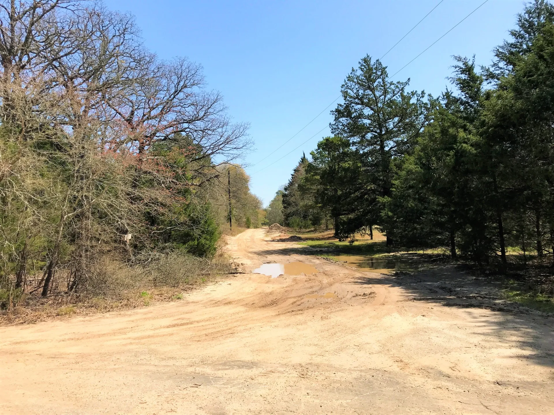 0.14 Acre UNRESTRICTED Lake Property with Electric and Water near Tyler TX
